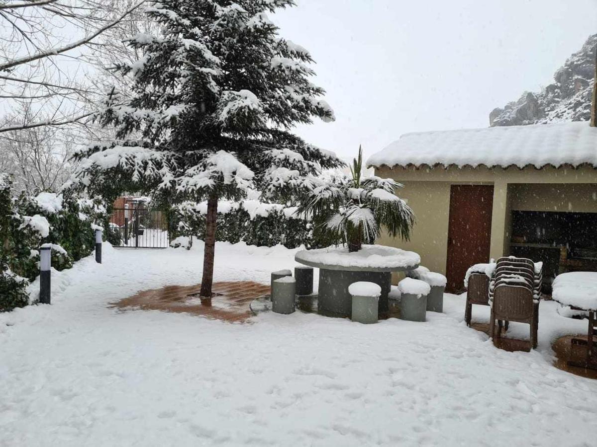 Casa Rural Villa Pilar Albentosa المظهر الخارجي الصورة